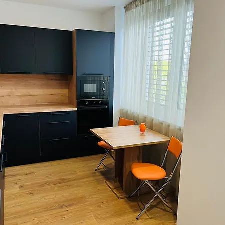 Apartman Sitka Apartment